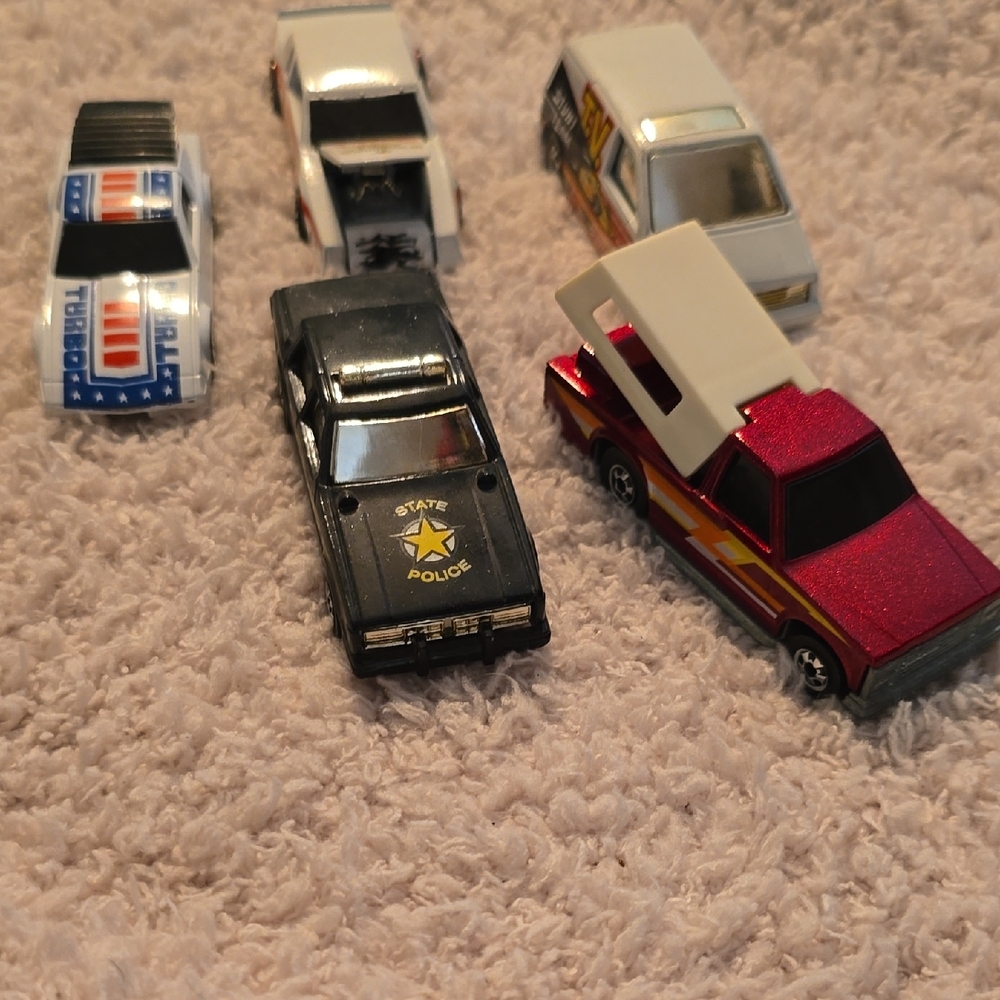 ♡♡♡ Hot Wheels Crack-ups & Flips Bundle - Picture 7 of 7